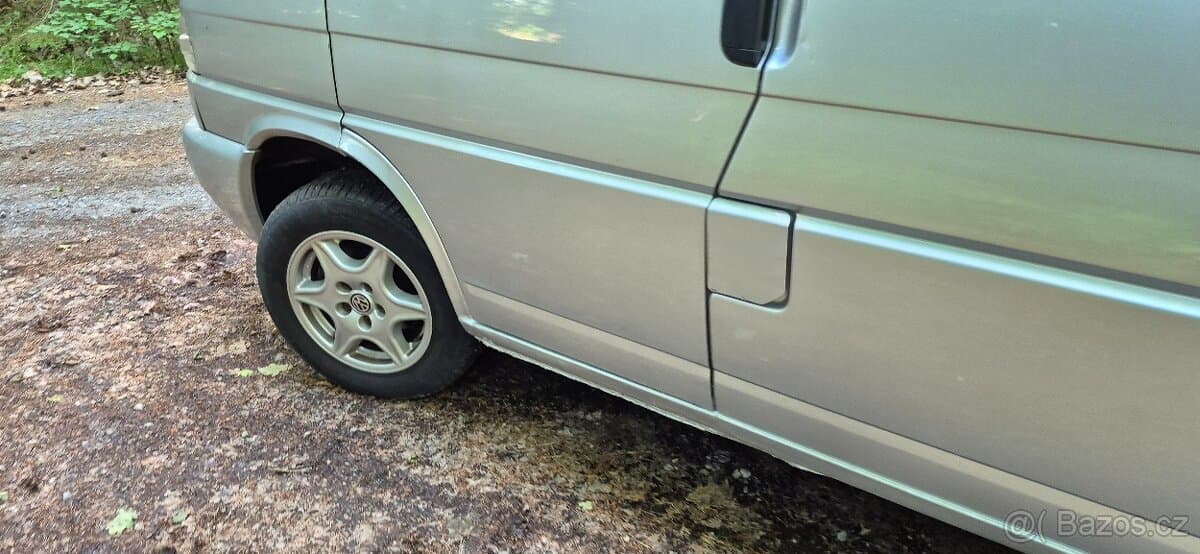 2000 Volkswagen MULTIVAN - 18