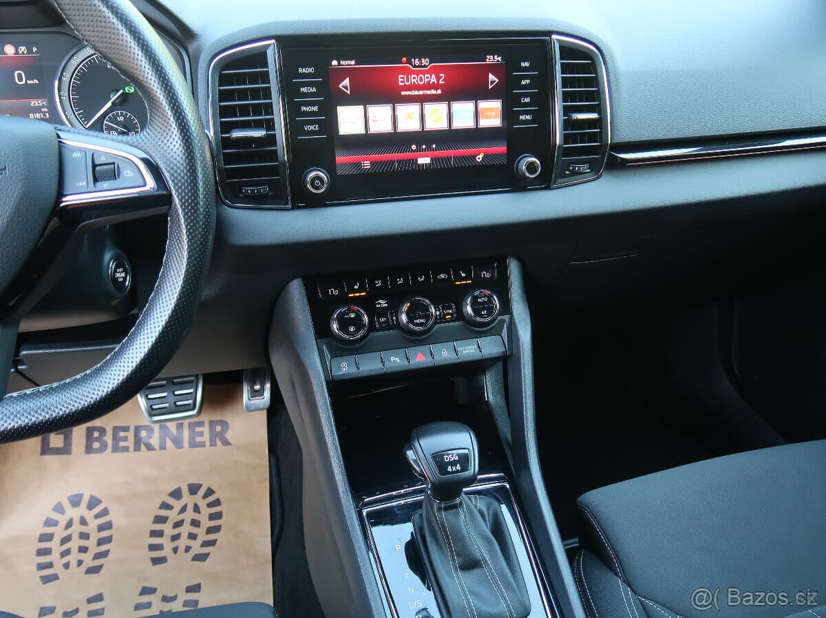 2020 Škoda KAROQ - 18