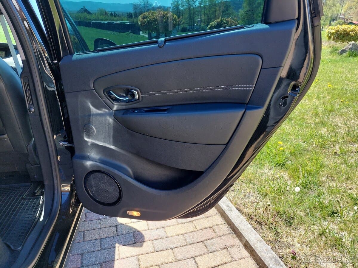 2013 Renault SCENIC - 18