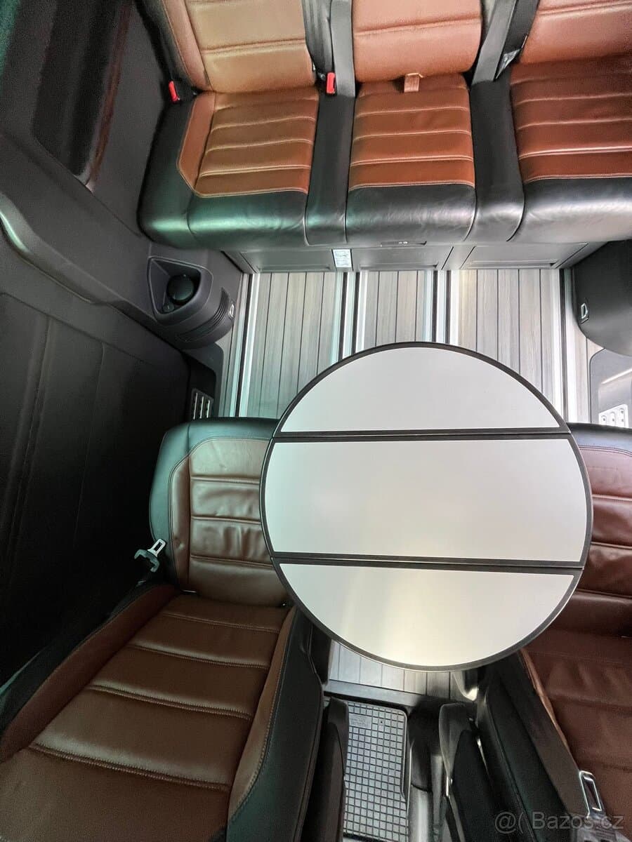 2020 Volkswagen MULTIVAN - 18