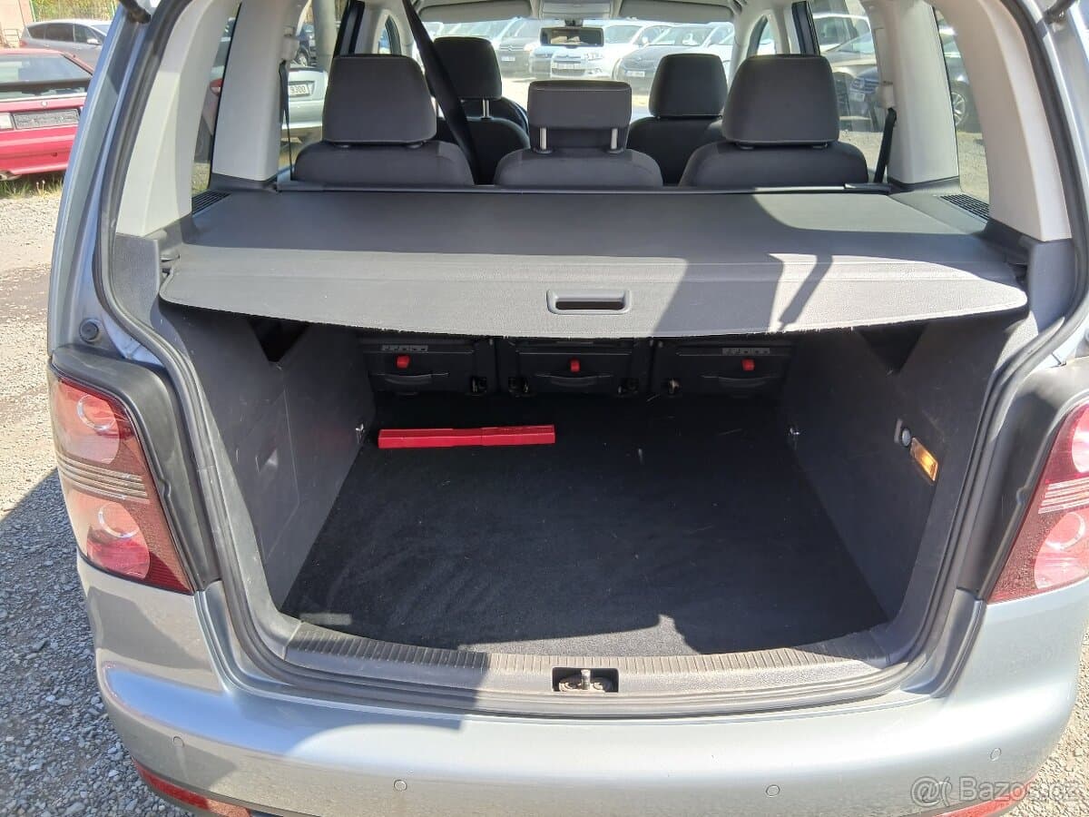 2008 Volkswagen TOURAN - 18