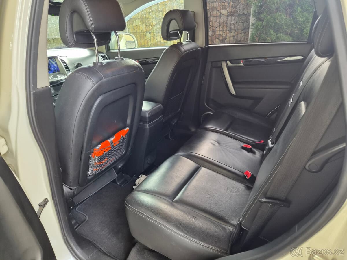 2011 Chevrolet CAPTIVA - 18