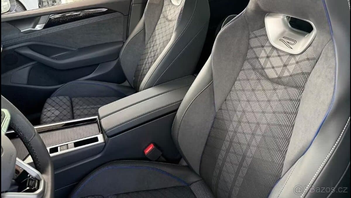 Volkswagen PASSAT - 18