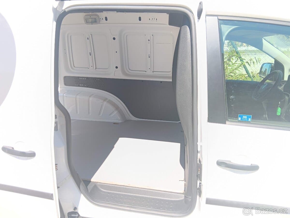 2020 Volkswagen CADDY - 18