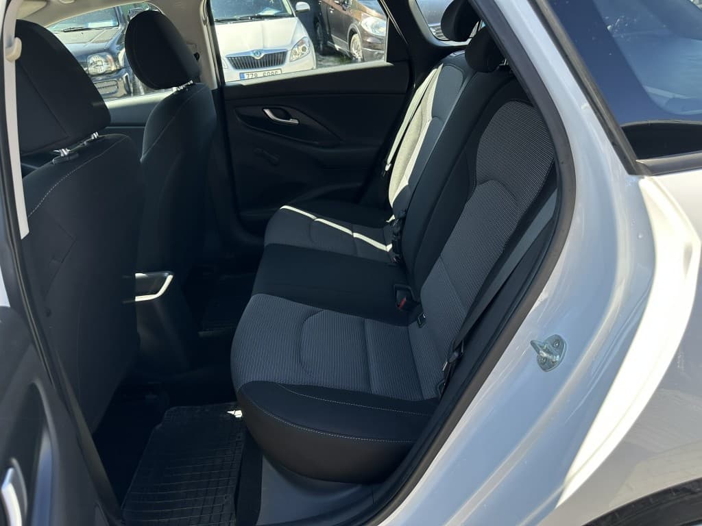 2021 Hyundai i30 - 18