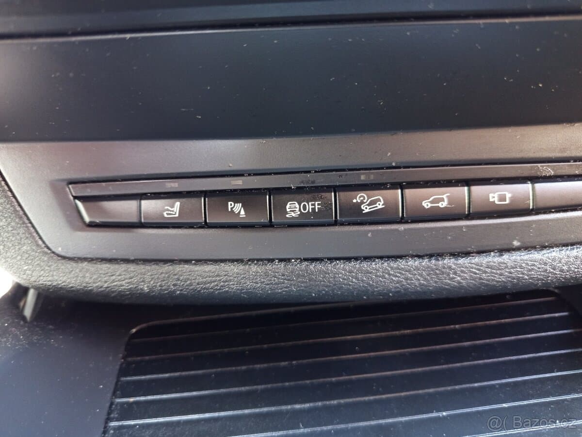 2013 BMW X6 - 18