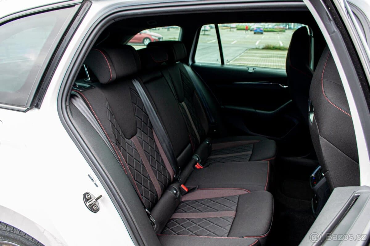 2022 Škoda OCTAVIA - 18