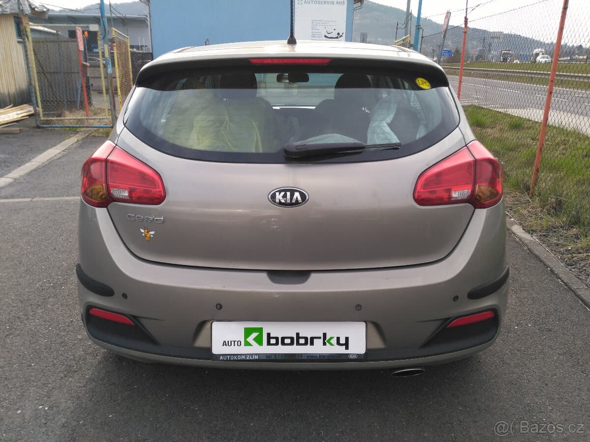 2014 Kia PROCEED - 18
