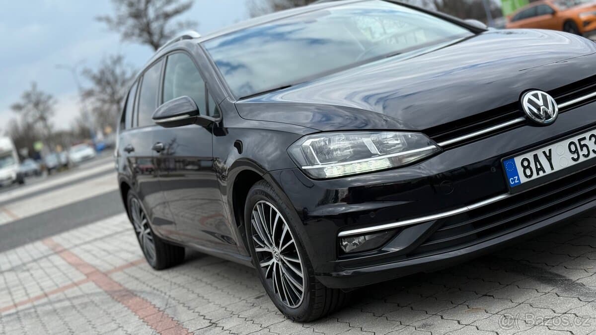 2018 Volkswagen GOLF - 18