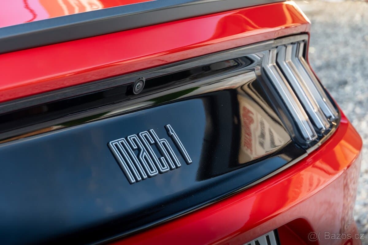 2023 Ford MUSTANG - 18