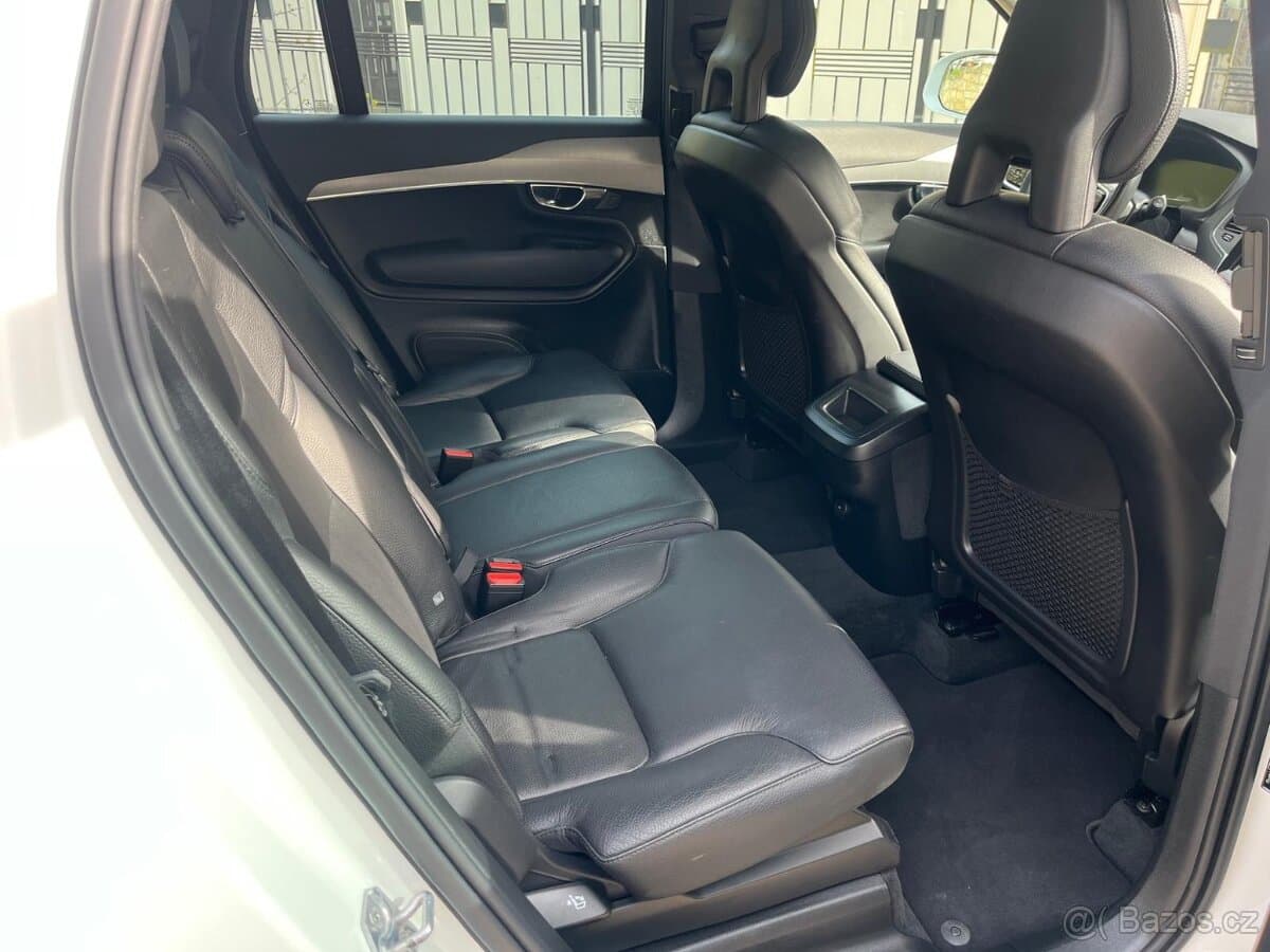 2020 Volvo XC90 - 18