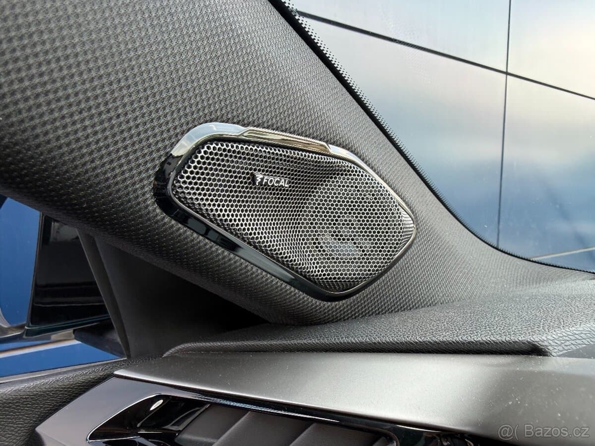 2025 Peugeot 408 - 18