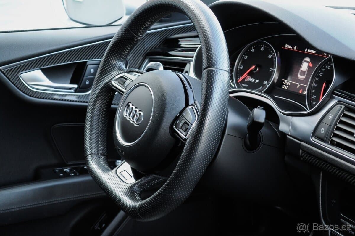 2015 Audi RS7 - 18