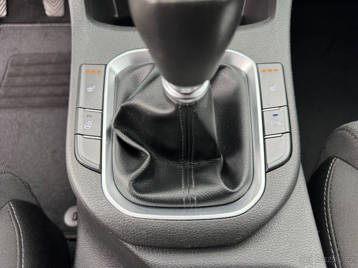 2023 Hyundai i30 - 18