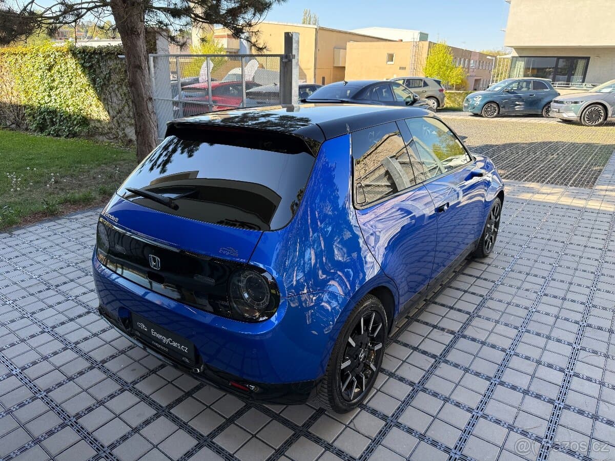 2021 Honda e - 18