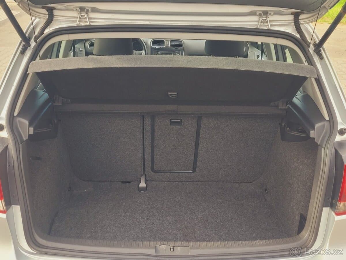 2009 Volkswagen GOLF - 18