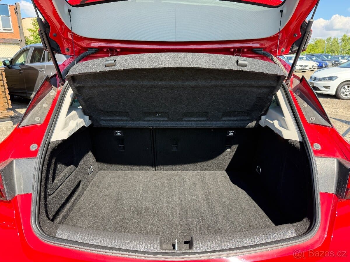 2015 Opel ASTRA - 18