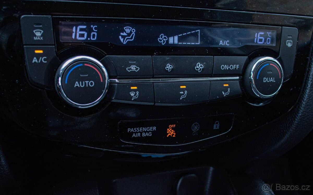 2014 Nissan QASHQAI - 18