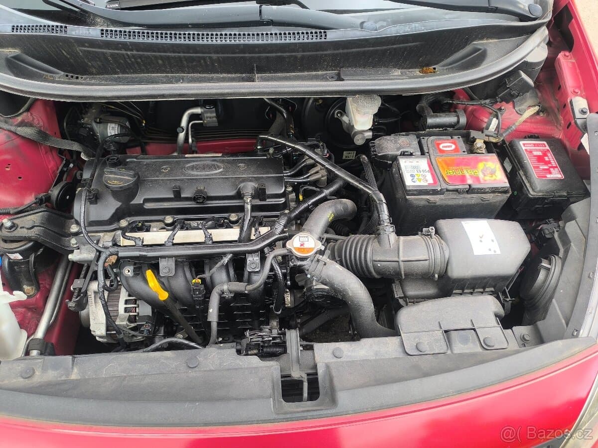 2014 Kia RIO - 18