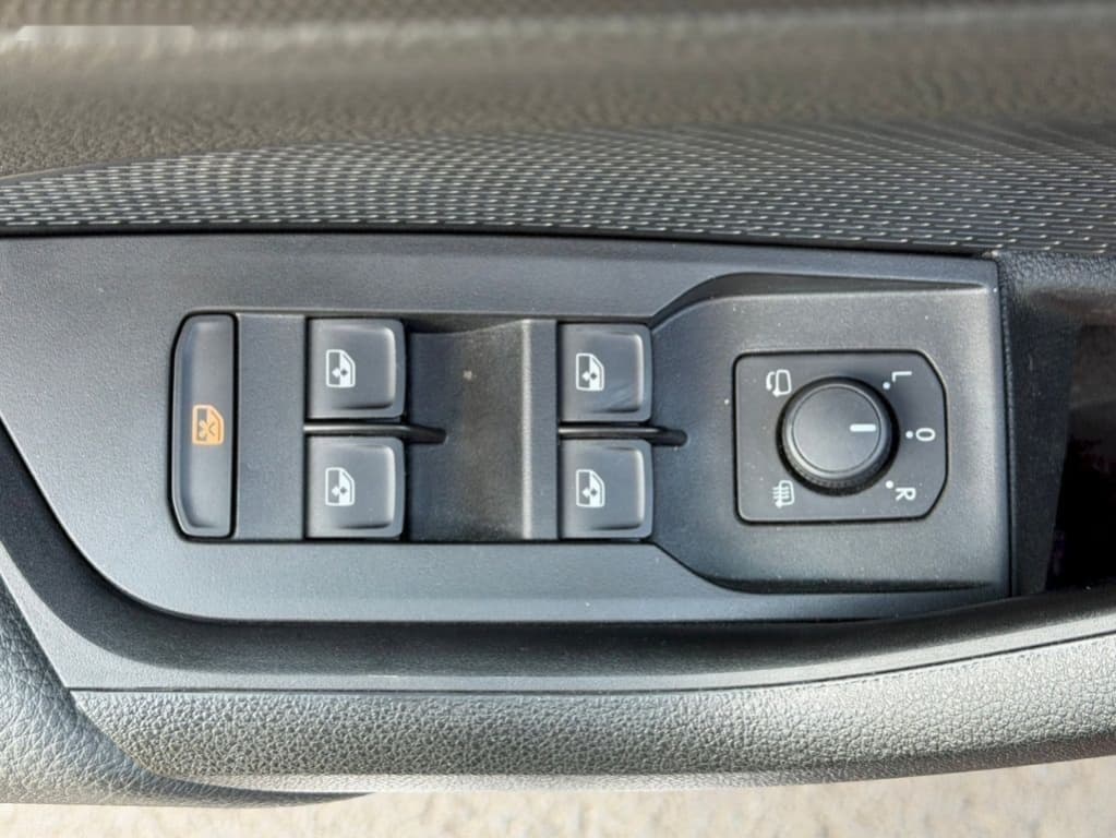2025 Škoda OCTAVIA - 18