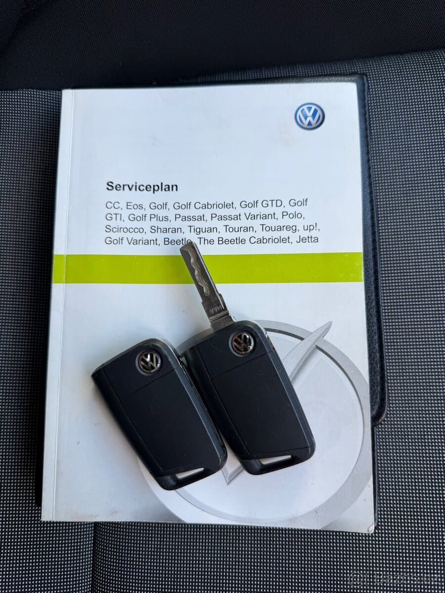 2013 Volkswagen GOLF - 18