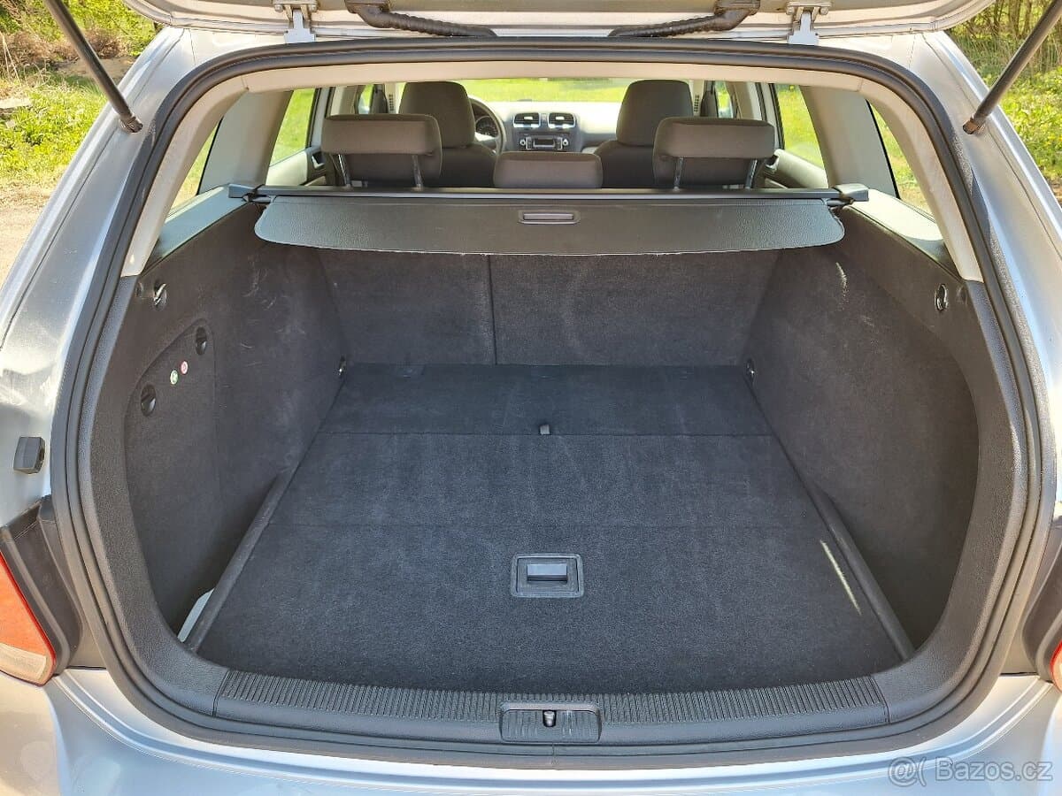 2012 Volkswagen GOLF - 18