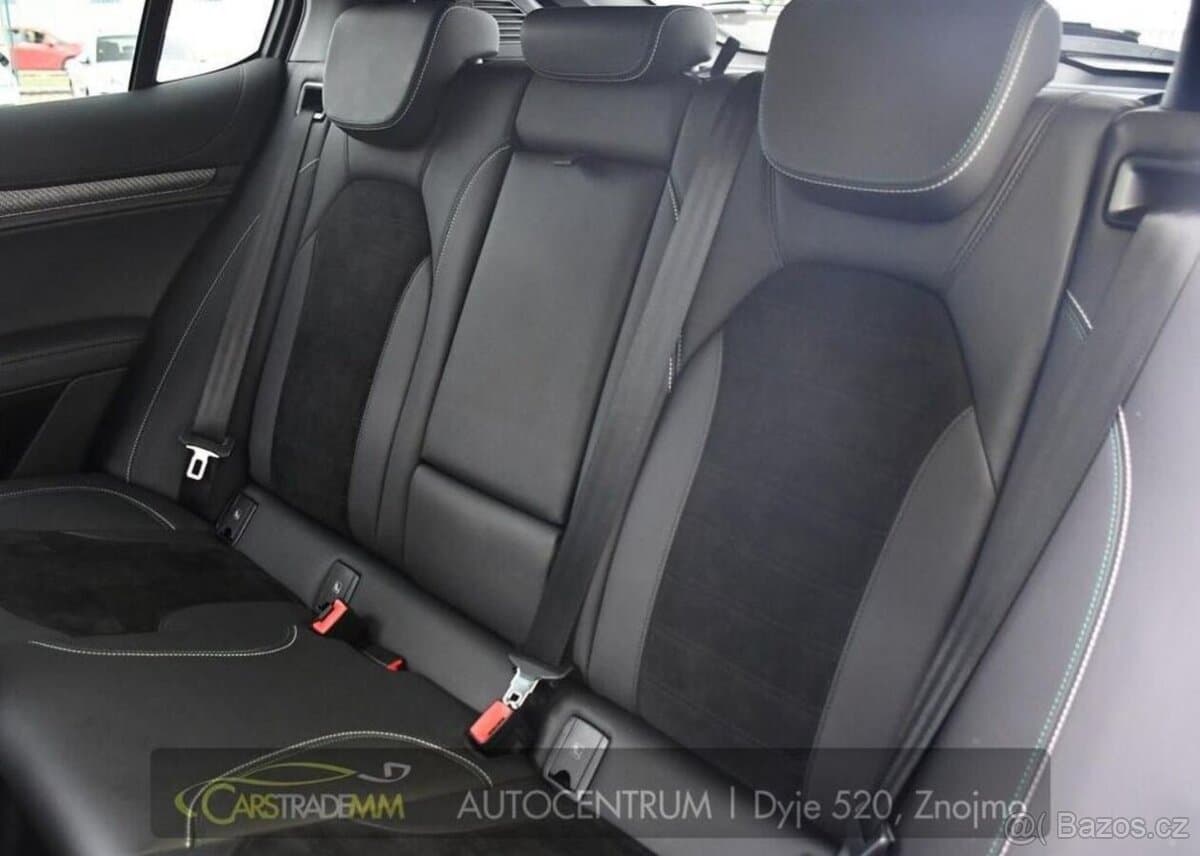 2024 Alfa Romeo STELVIO - 18