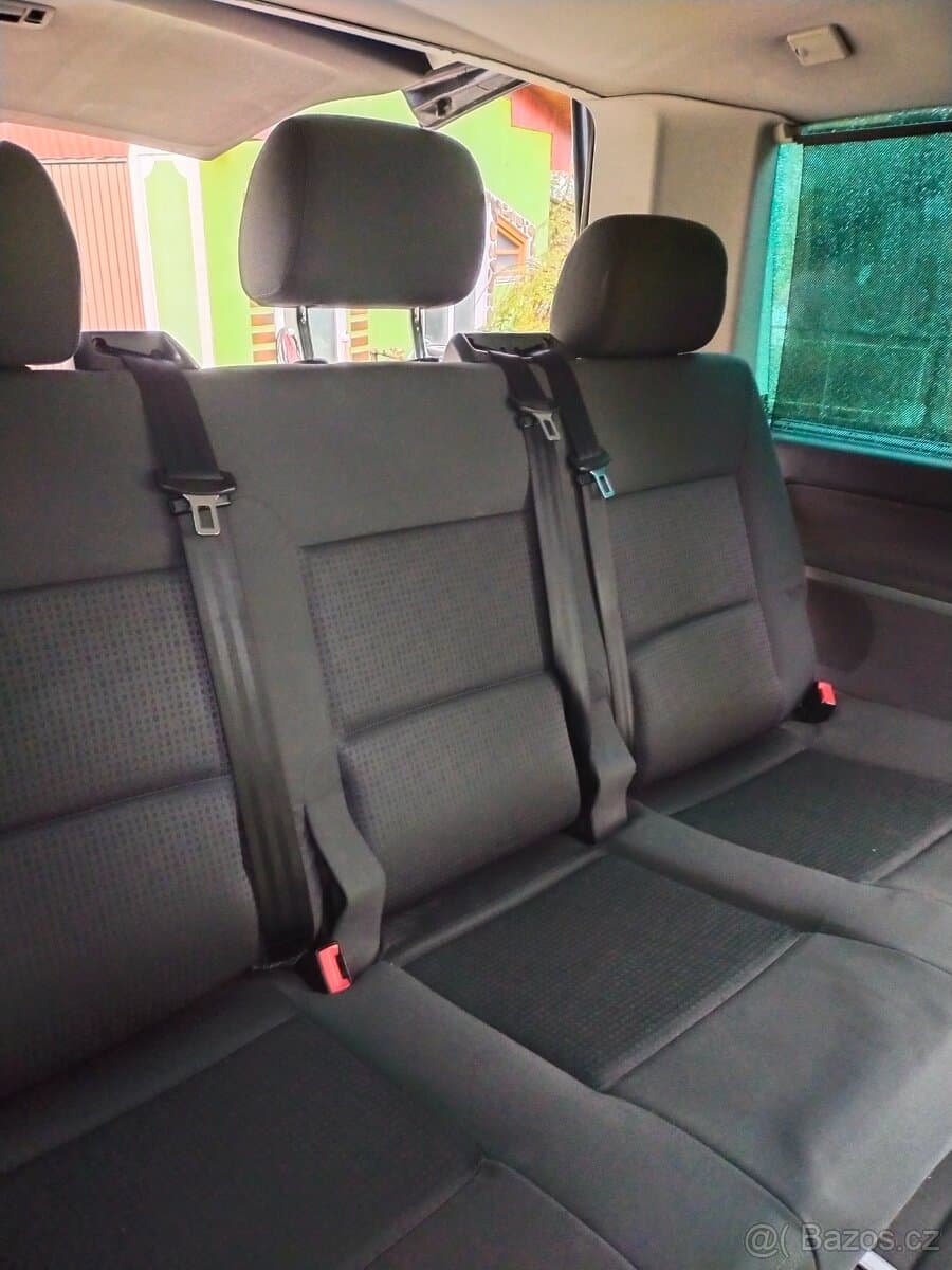 2003 Volkswagen MULTIVAN - 18
