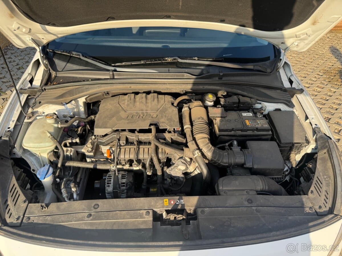 2020 Hyundai i30 - 18