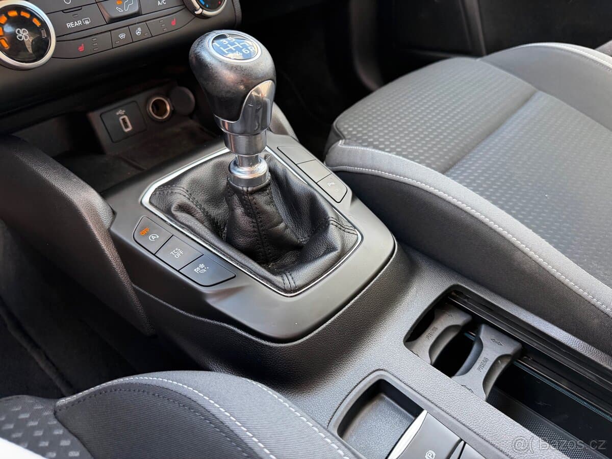 2019 Ford FOCUS - 18