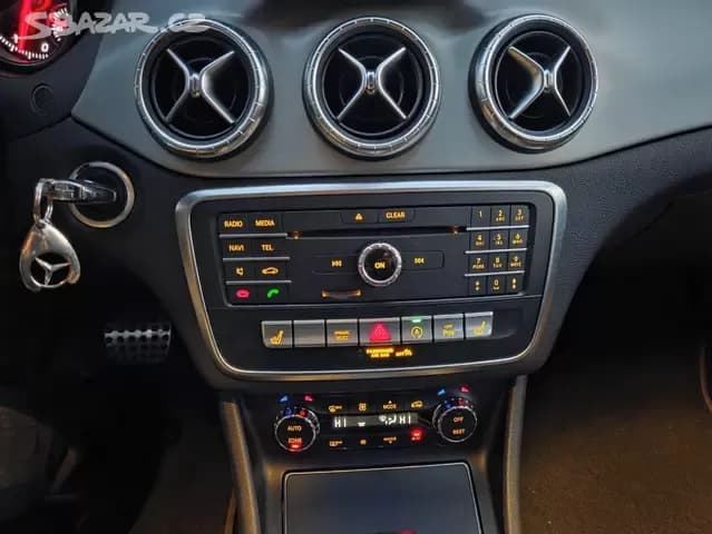 2016 Mercedes-Benz CLA - 18