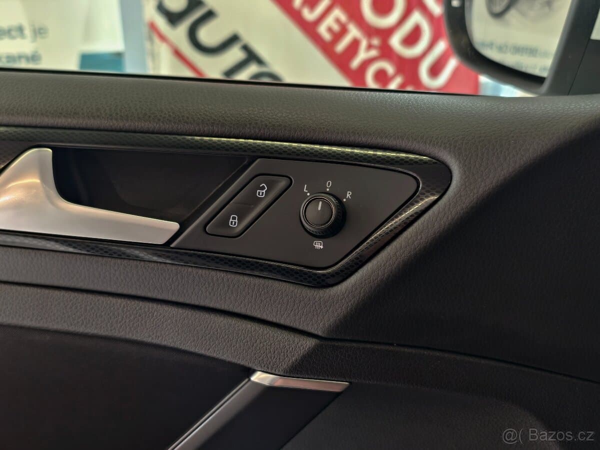 2016 Volkswagen GOLF - 18