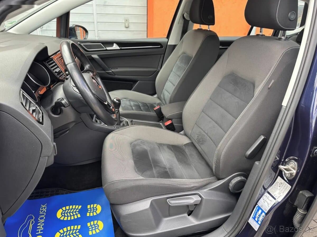 2015 Volkswagen GOLF - 18
