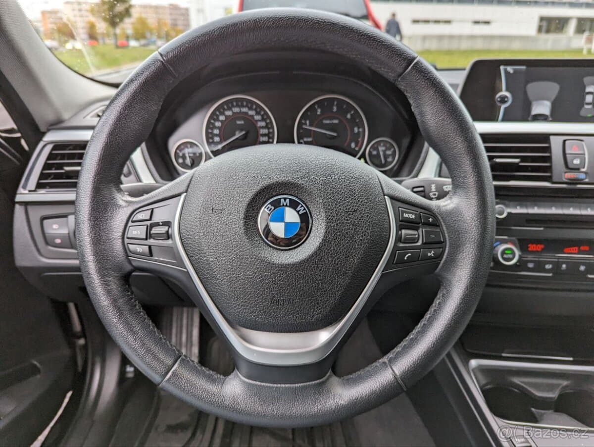 2014 BMW 3-SERIES - 18