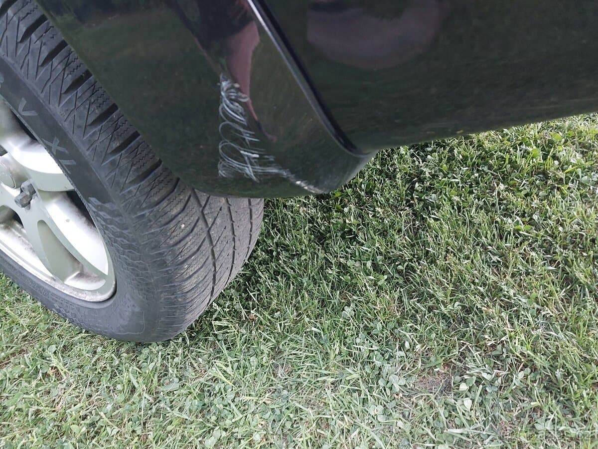 2010 Jeep CHEROKEE - 18