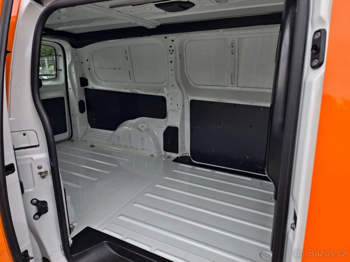 Opel VIVARO - 18