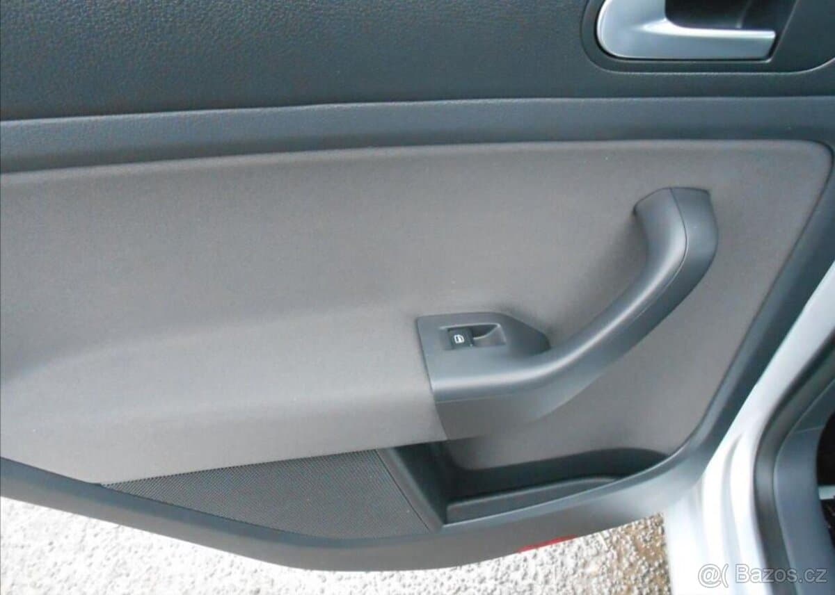 2007 Volkswagen GOLF - 18