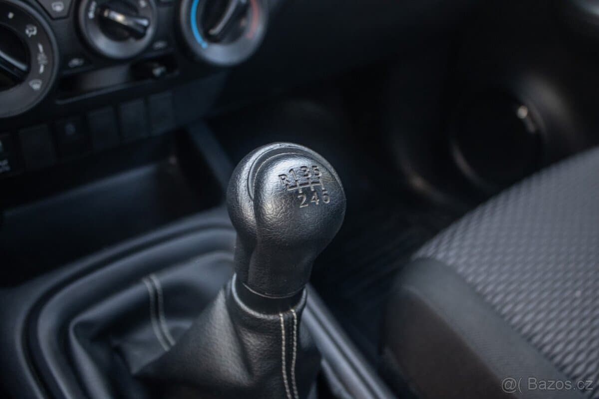 2021 Toyota HILUX - 18