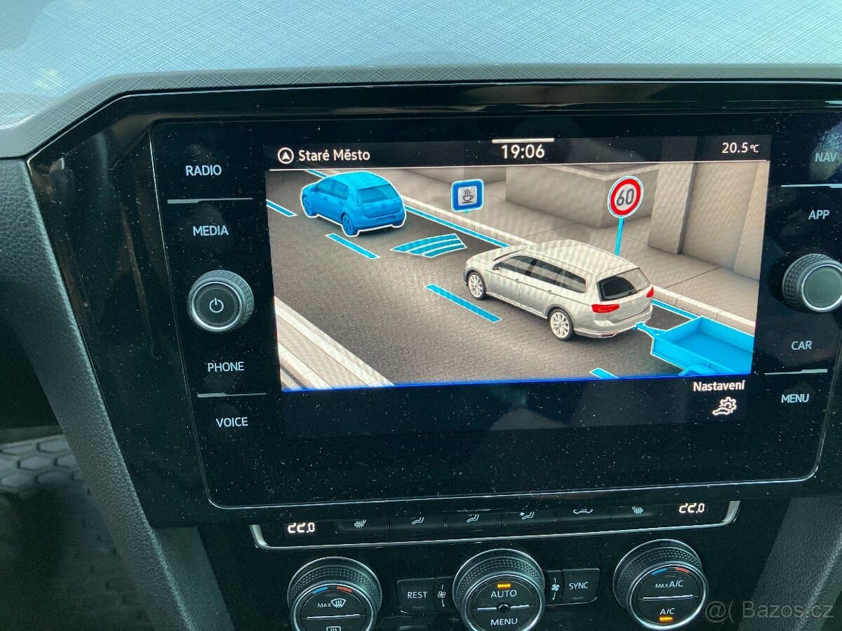 2020 Volkswagen PASSAT - 18