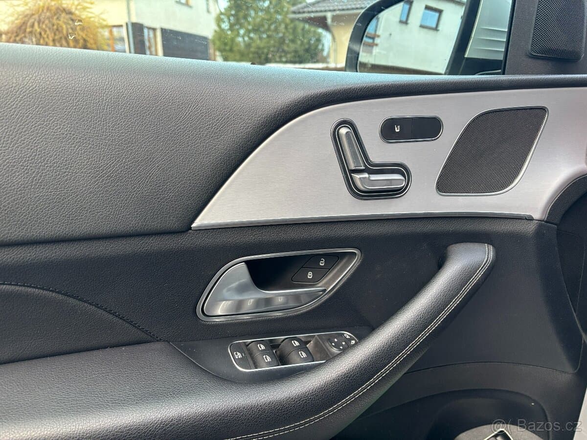 2019 Mercedes-Benz GL - 18