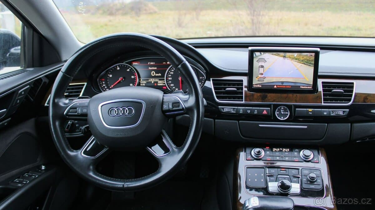 2016 Audi A8 - 18