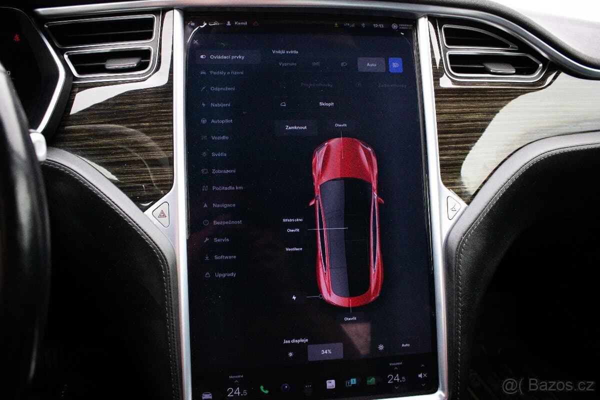 2016 Tesla MODEL S - 18