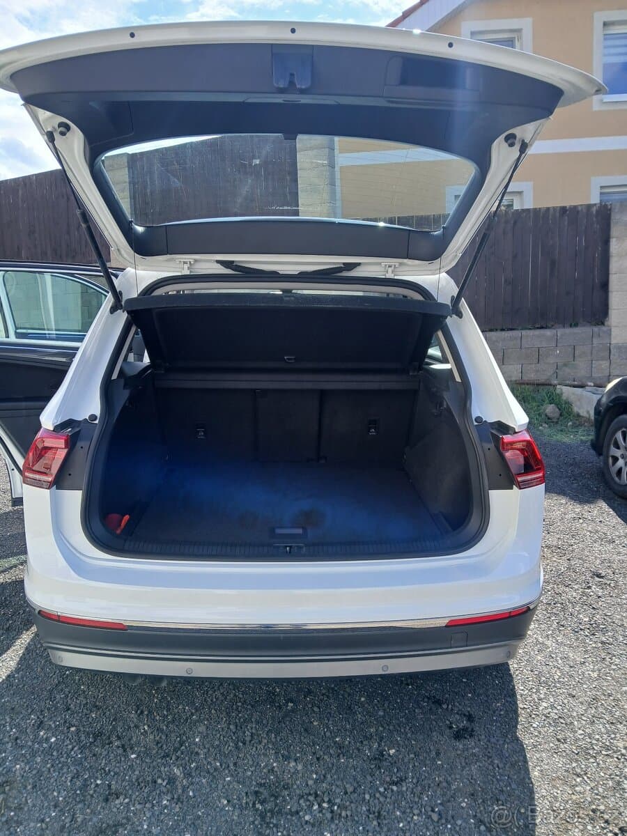 2019 Volkswagen TIGUAN - 18