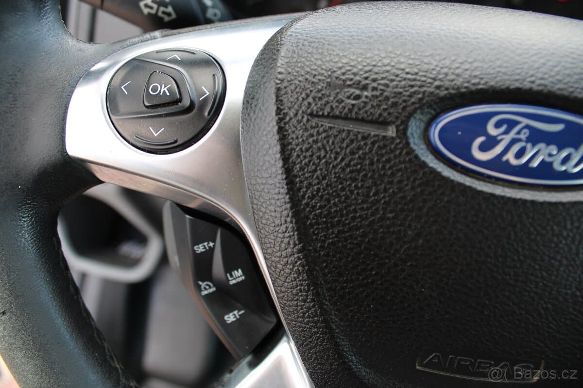 2015 Ford TRANSIT - 18