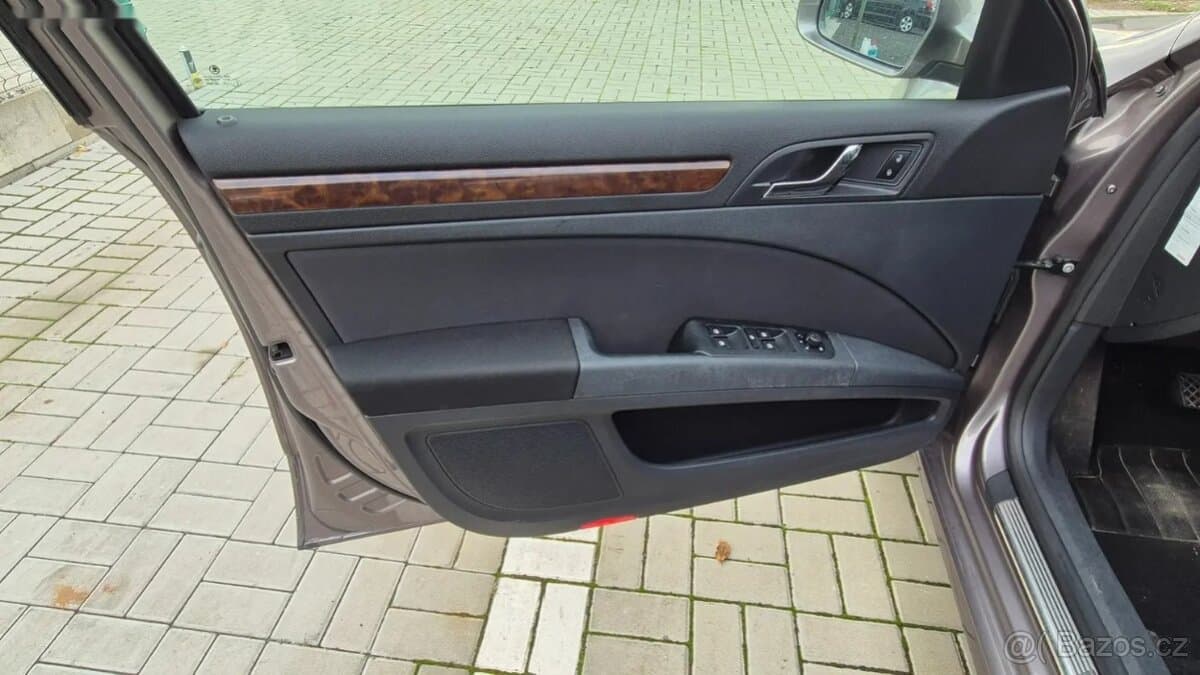2014 Škoda SUPERB - 18