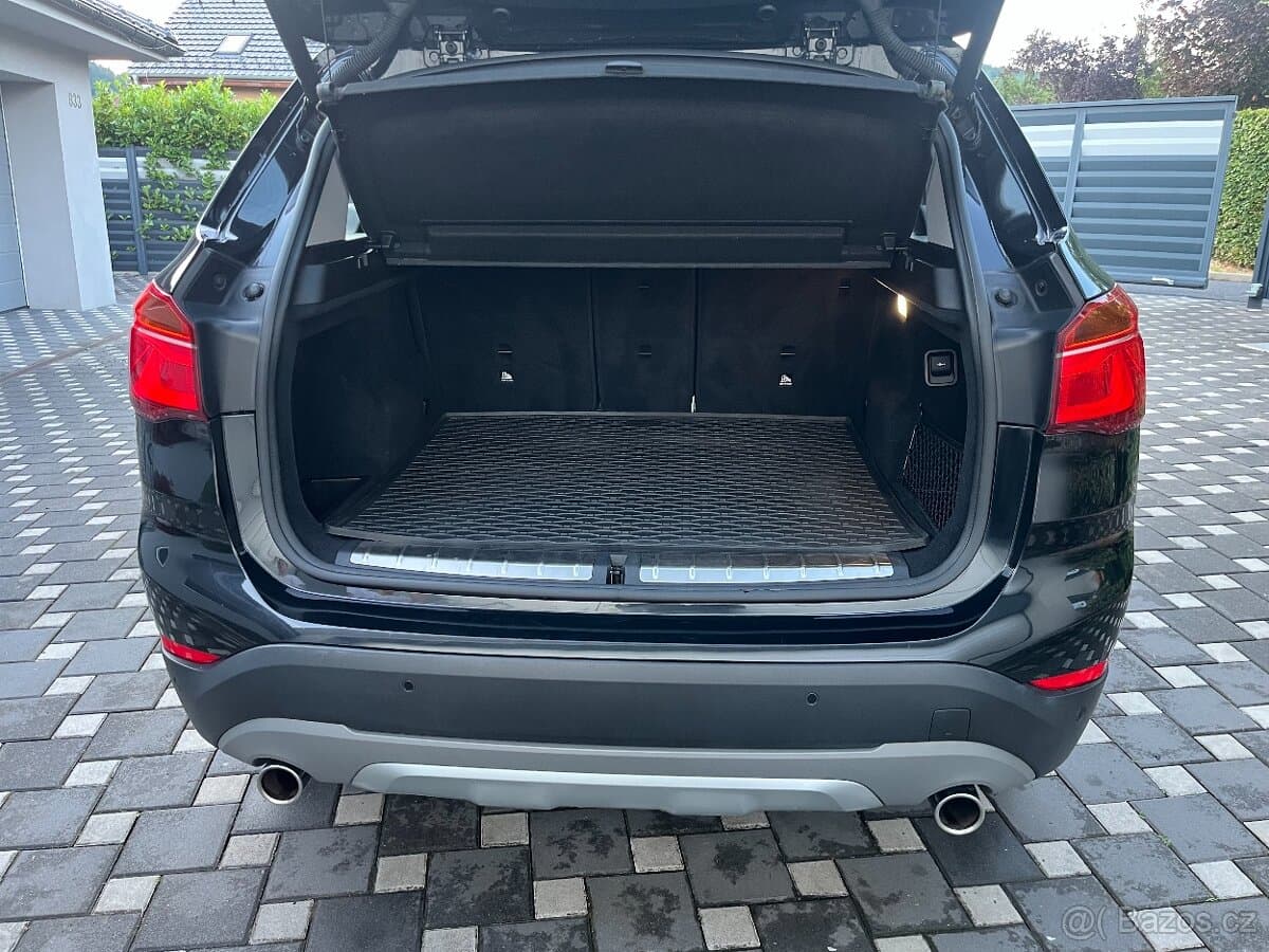 2016 BMW X1 - 18