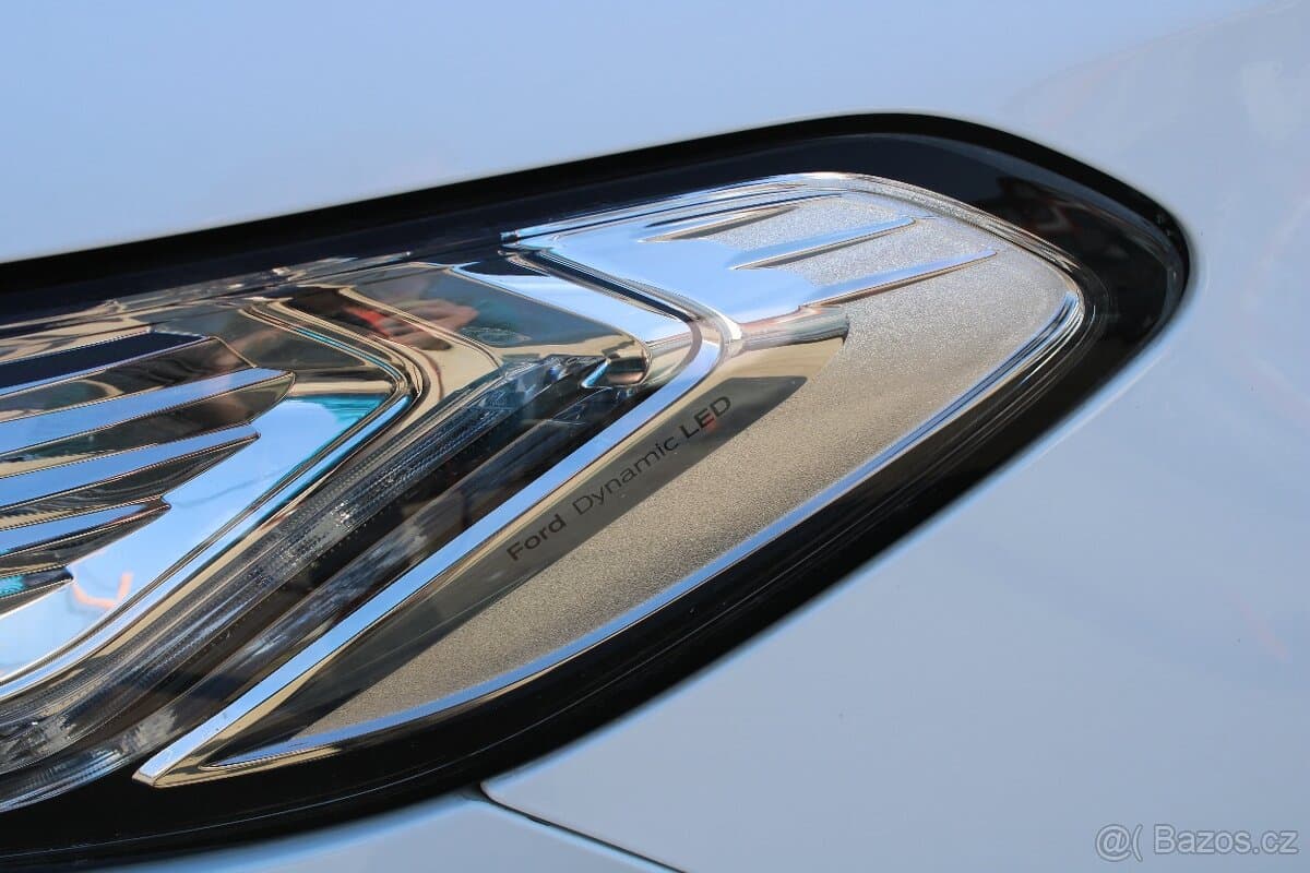 2016 Ford MONDEO - 18