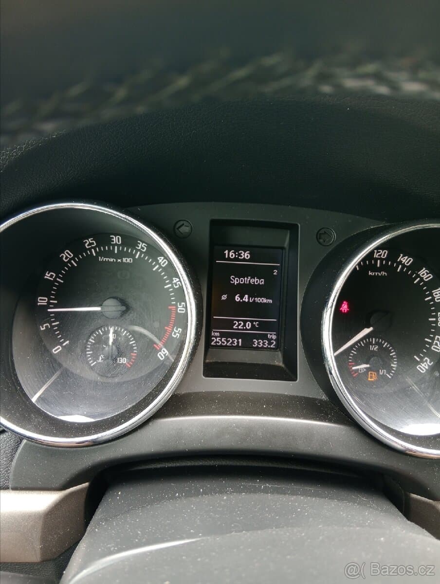 2014 Škoda YETI - 18