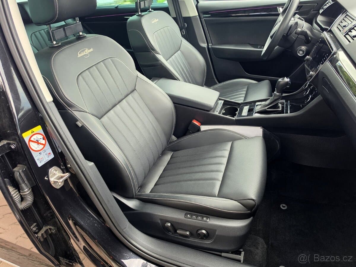 2023 Škoda SUPERB - 18
