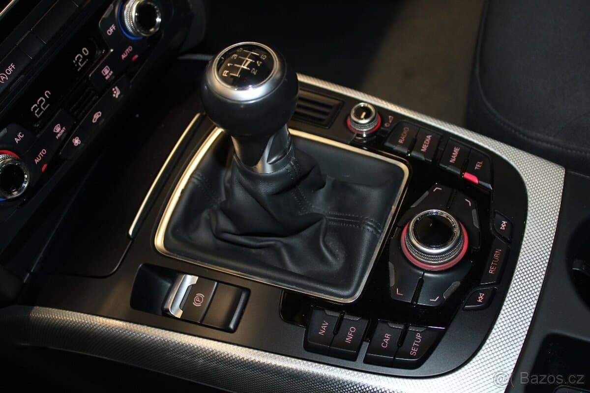 2015 Audi A4 - 18